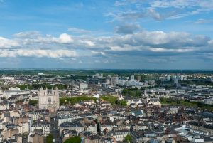 où investir en 2025-paysage urbain de la ville de Nantes